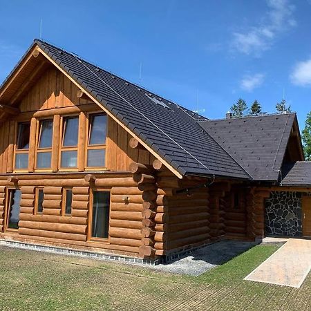 Luxusni Srub Az 24 Luzek - Sruby-Lipno Villa Фримбурк Екстериор снимка