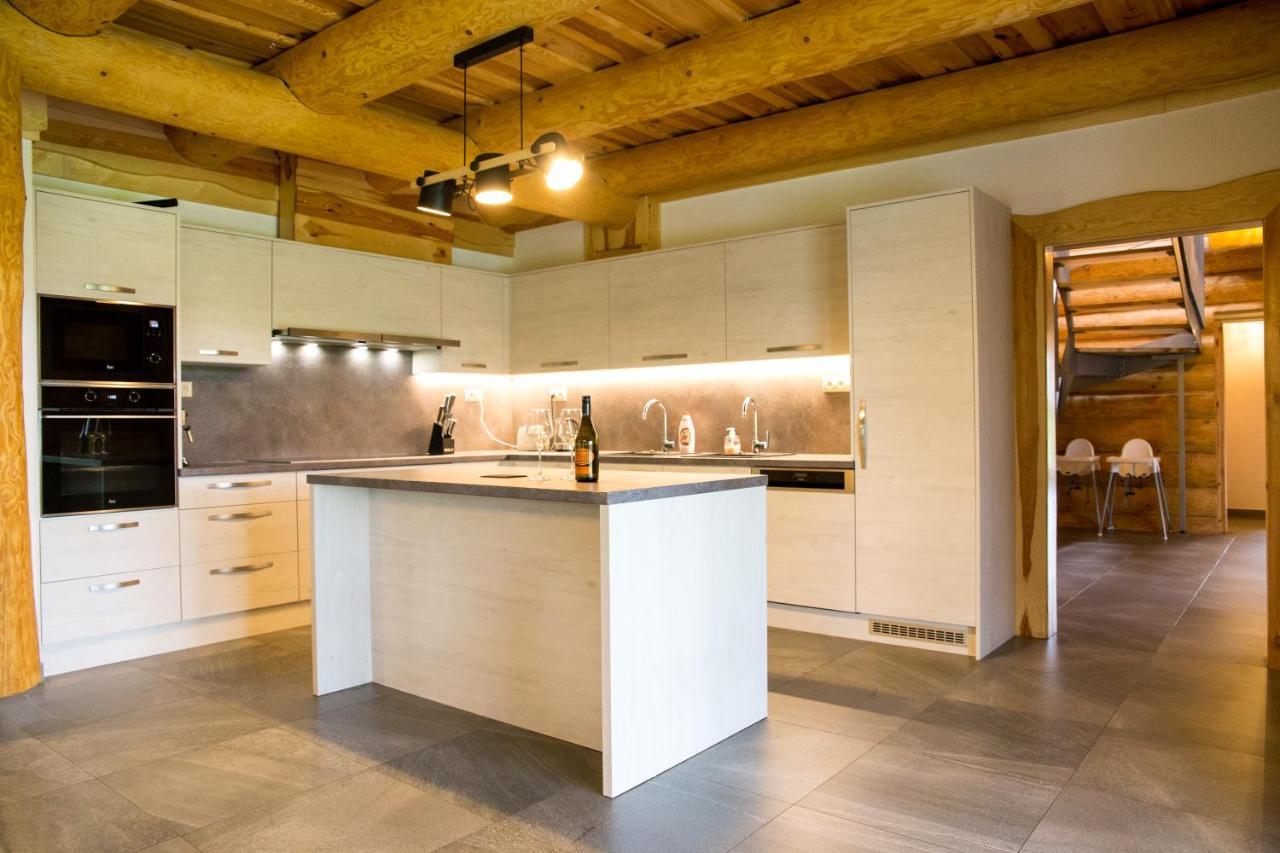 Luxusni Srub Az 24 Luzek - Sruby-Lipno Villa Фримбурк Екстериор снимка